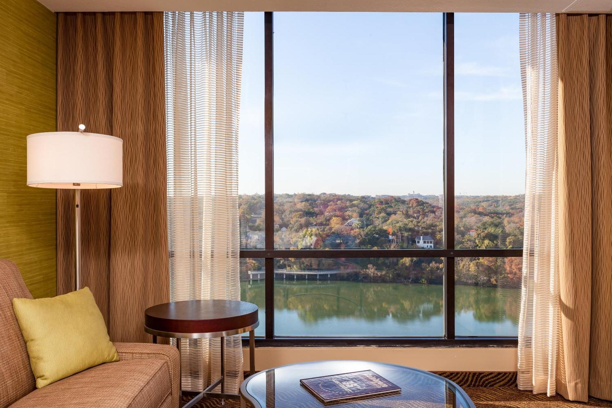 Premium King Room View Top Floor